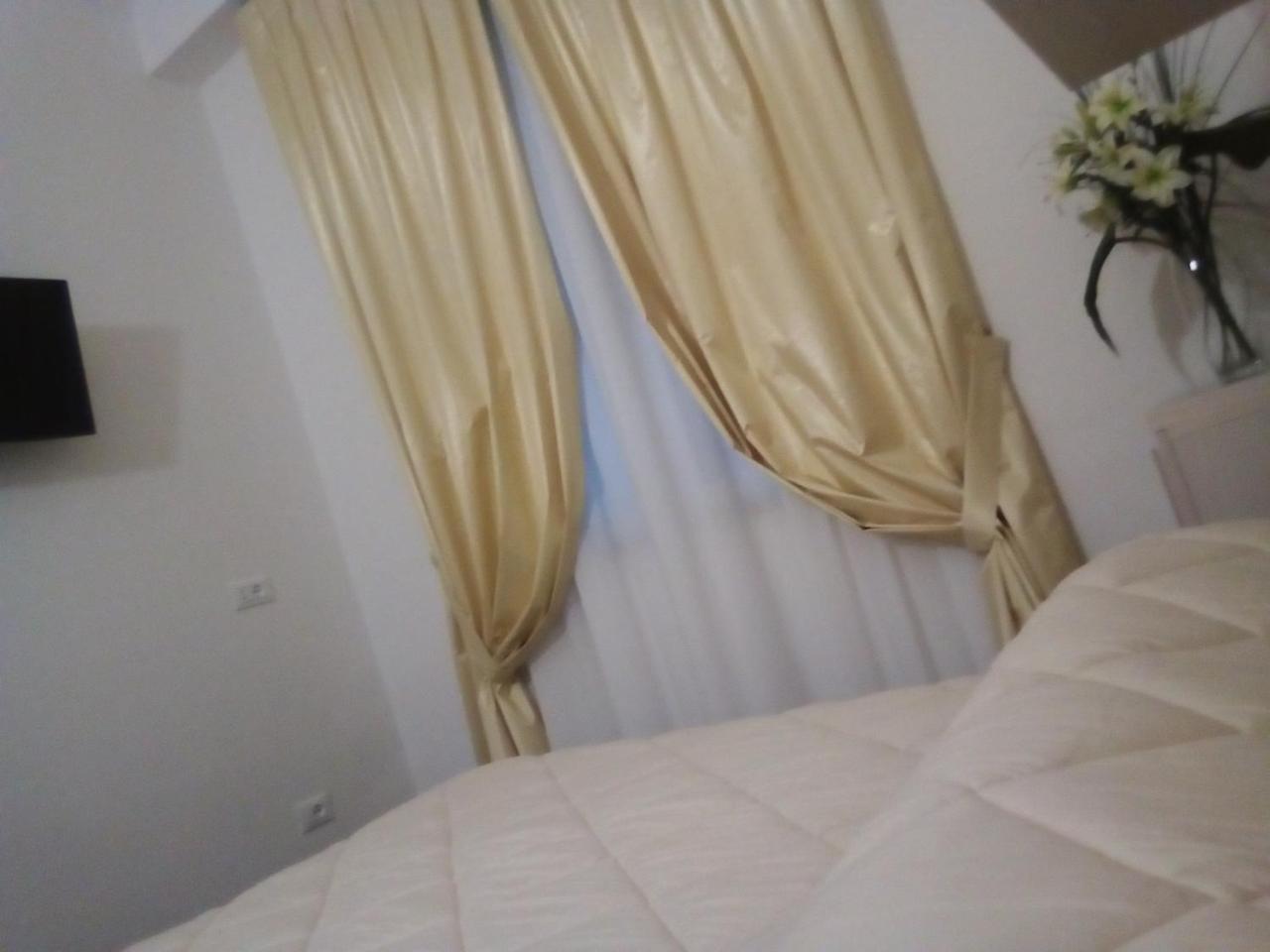 Officina Urban Sleep Bed & Breakfast Сан Бенедето дел Тронто Екстериор снимка