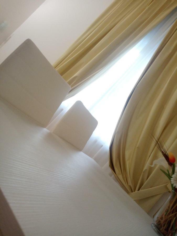 Officina Urban Sleep Bed & Breakfast Сан Бенедето дел Тронто Екстериор снимка